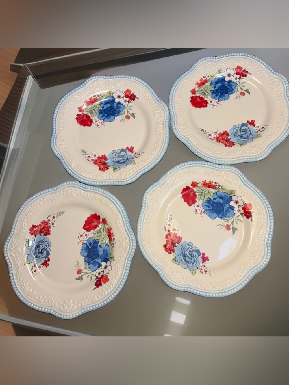 Set of 4 Pioneer Woman Classic Charm Salad Plates Scalloped Embossed Cottagecore